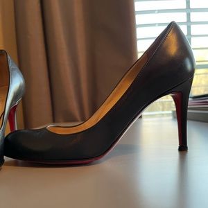 Christian Louboutin Simple Pump 35